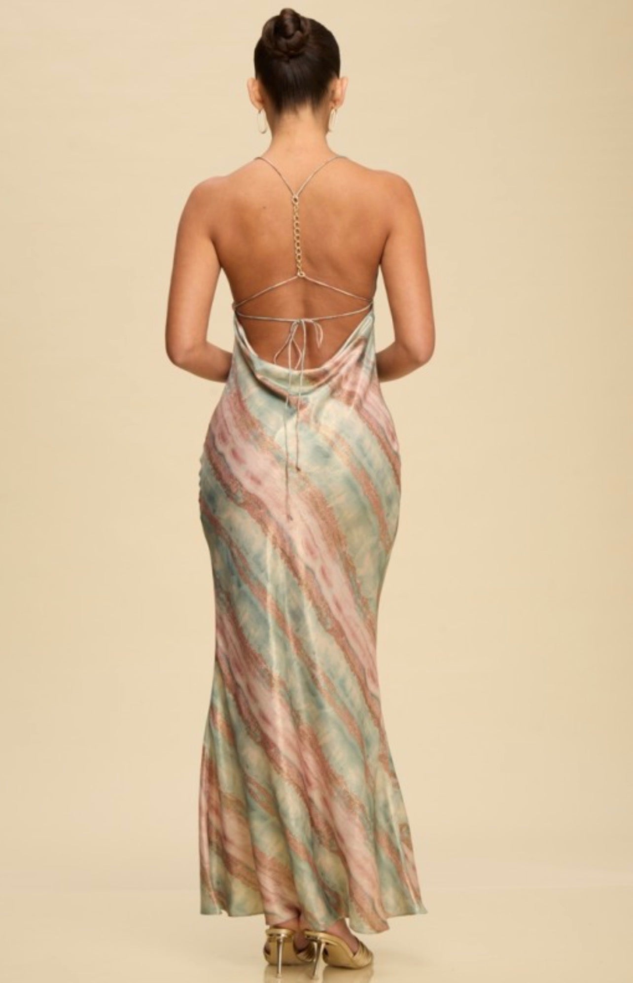 Resort Marble Halter Maxi Dress – Gold