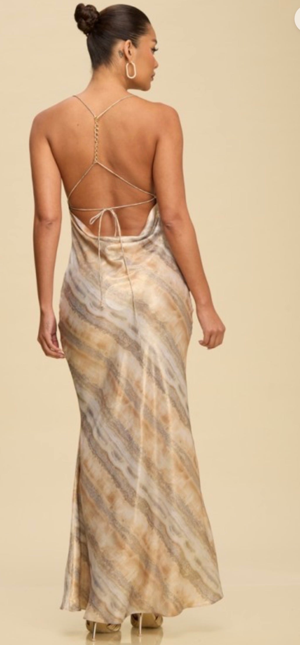 Resort Marble Halter Maxi Dress – Gold