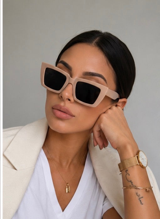 Beige Oversized Square Sunglasses – Quiet Luxury Collection